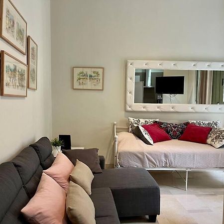 Apartamento Sierpes-Azofaifo Sevilla Buitenkant foto